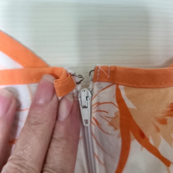 Sundress - Picture 3 of 5